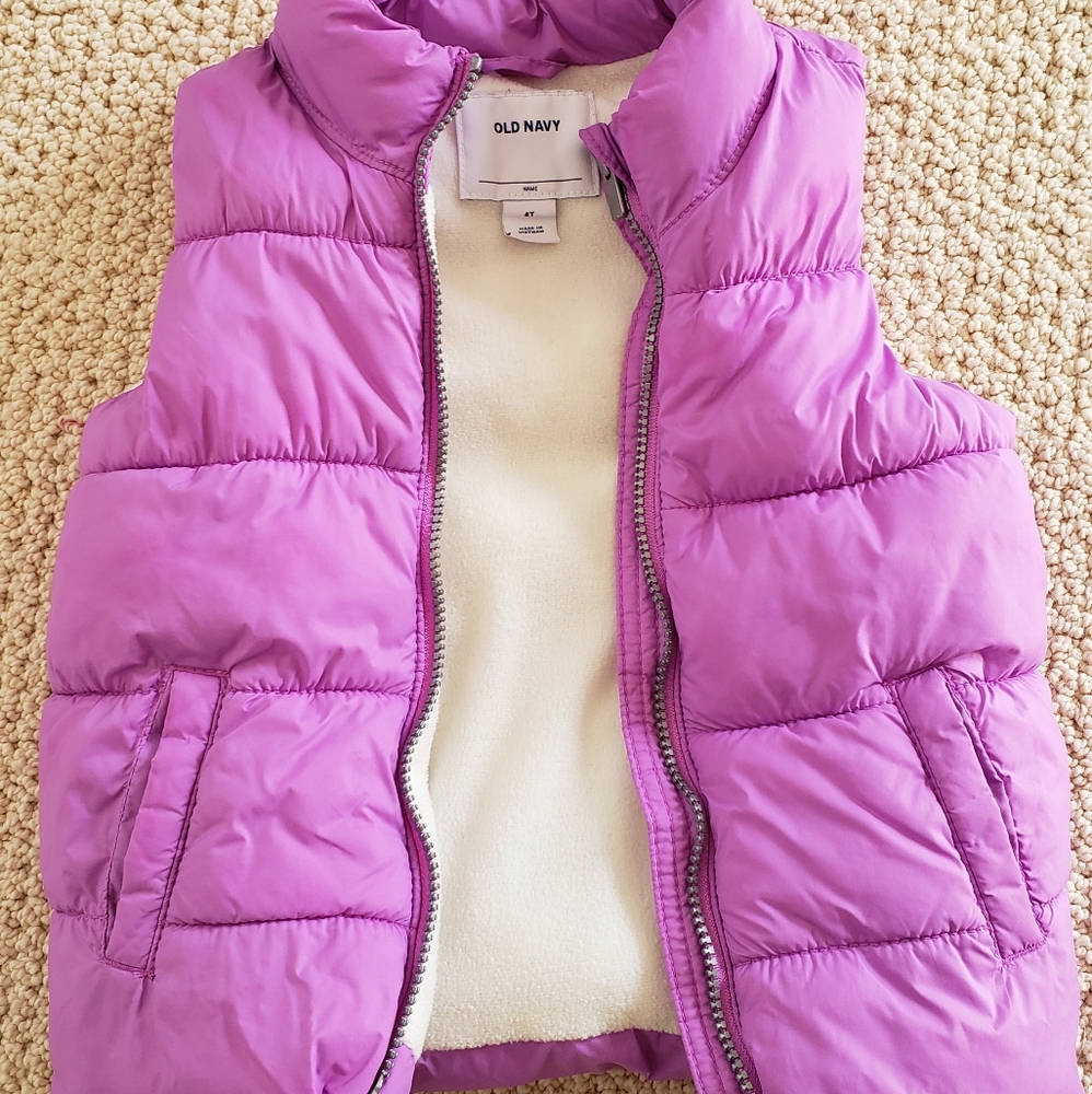 4T Toddler girls Old Navy puffer vest